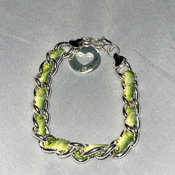 Tommy Hilfiger silver and green bracelet with heart charm - Picture 1 of 3